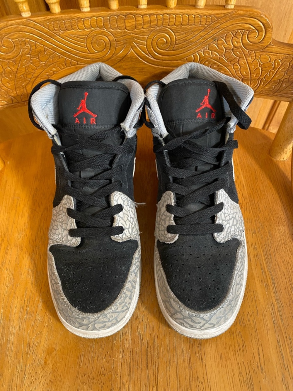 Nike Black Air Gray High-Top Sneakers. Size 7Y
